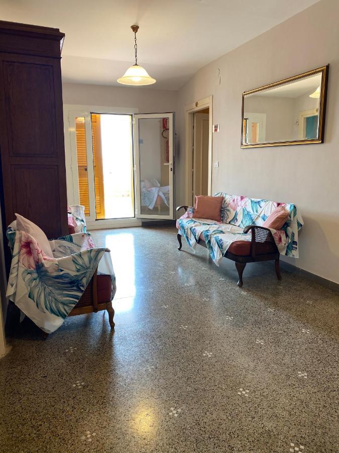 Ines Hotel 2*