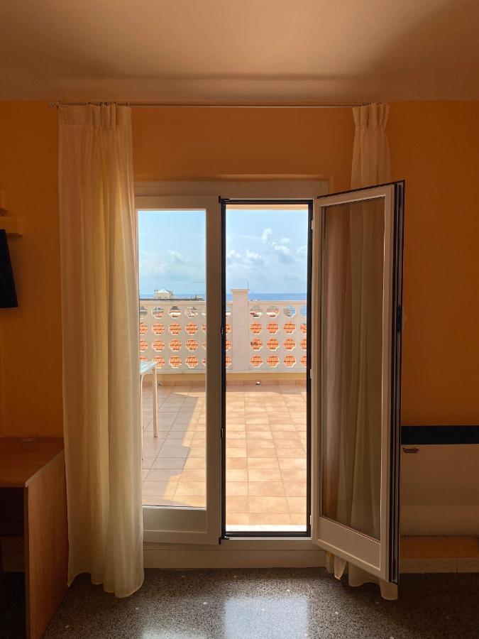 Ines Hotel Varazze
