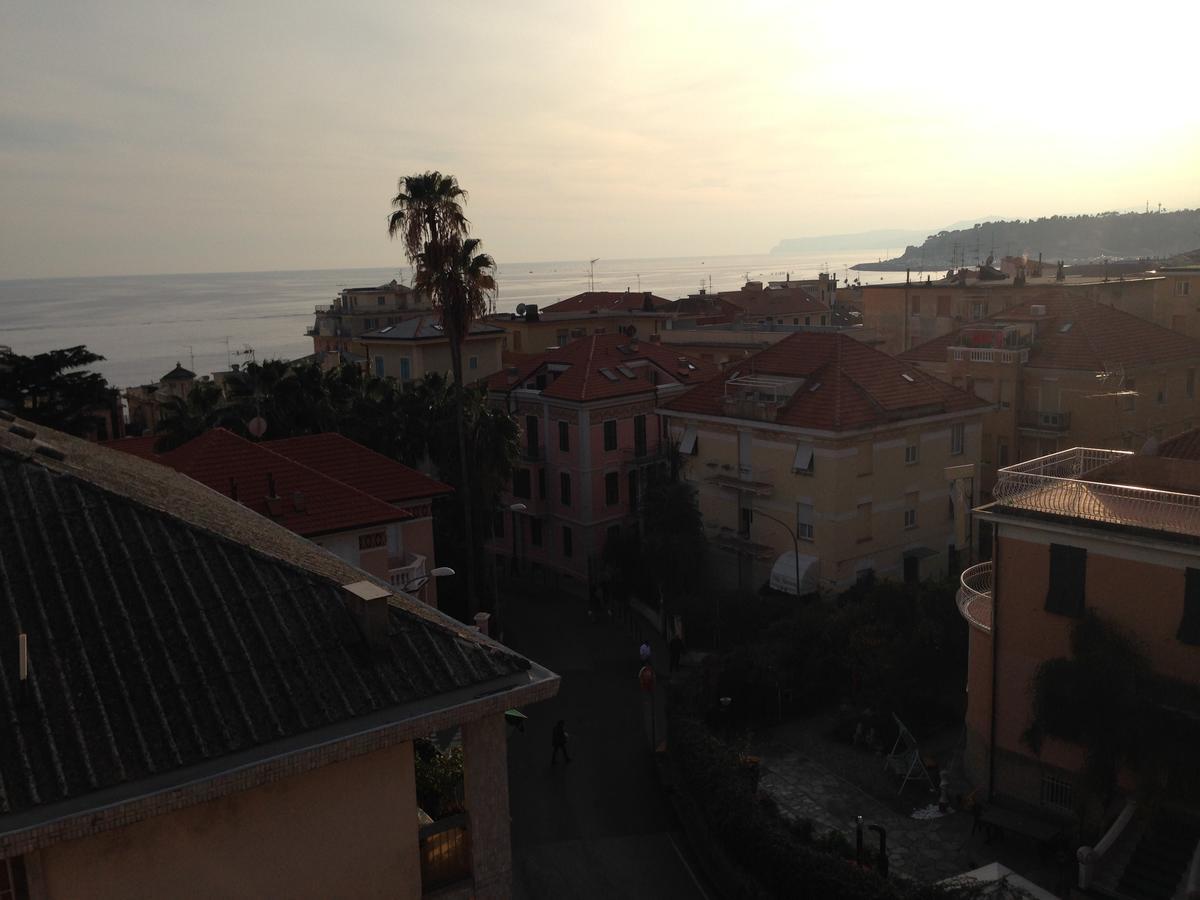 Ines Hotel 2*